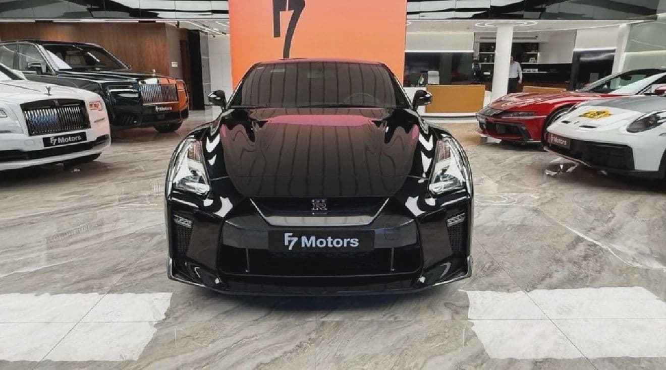 Nissan GT-R | 2023 — 2