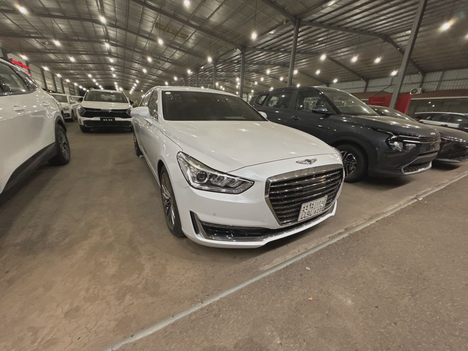 Genesis G90 | 2018 — 1