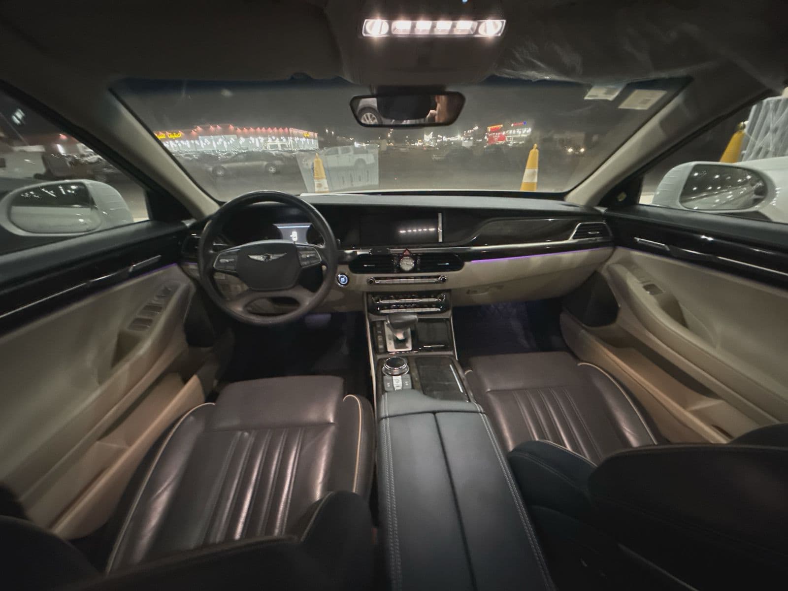 Genesis G90 | 2018 — 10