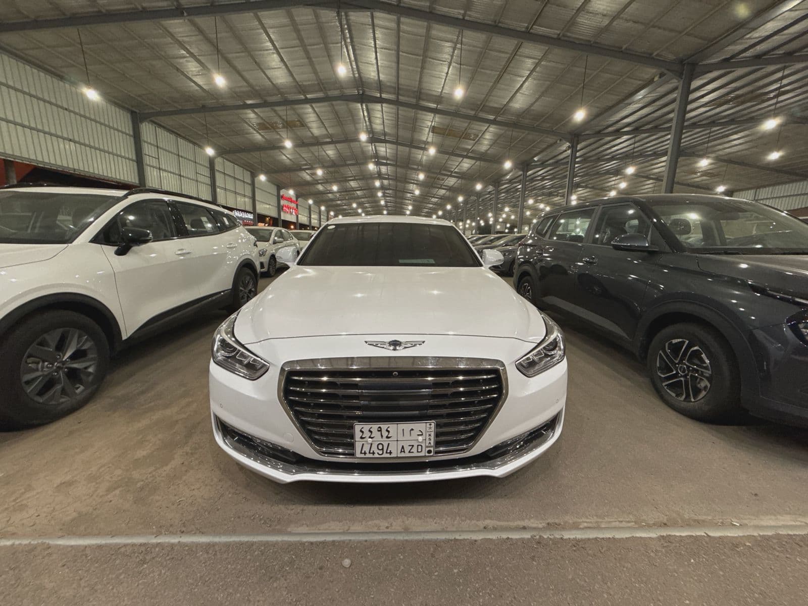 Genesis G90 | 2018 — 3