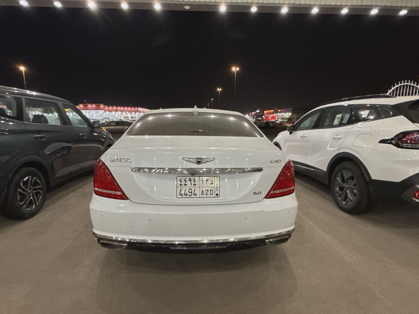 Genesis G90 | 2018 — 4