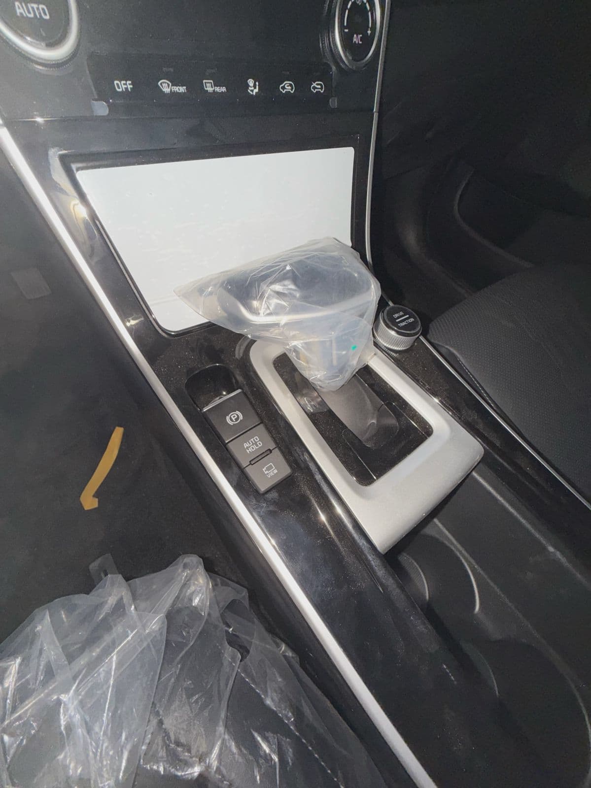 Kia Seltos | 2025 — 13