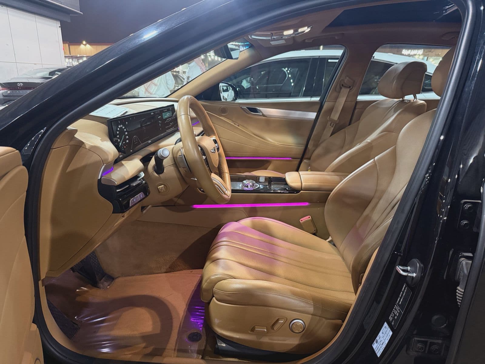 Genesis G80 | 2025 — 2