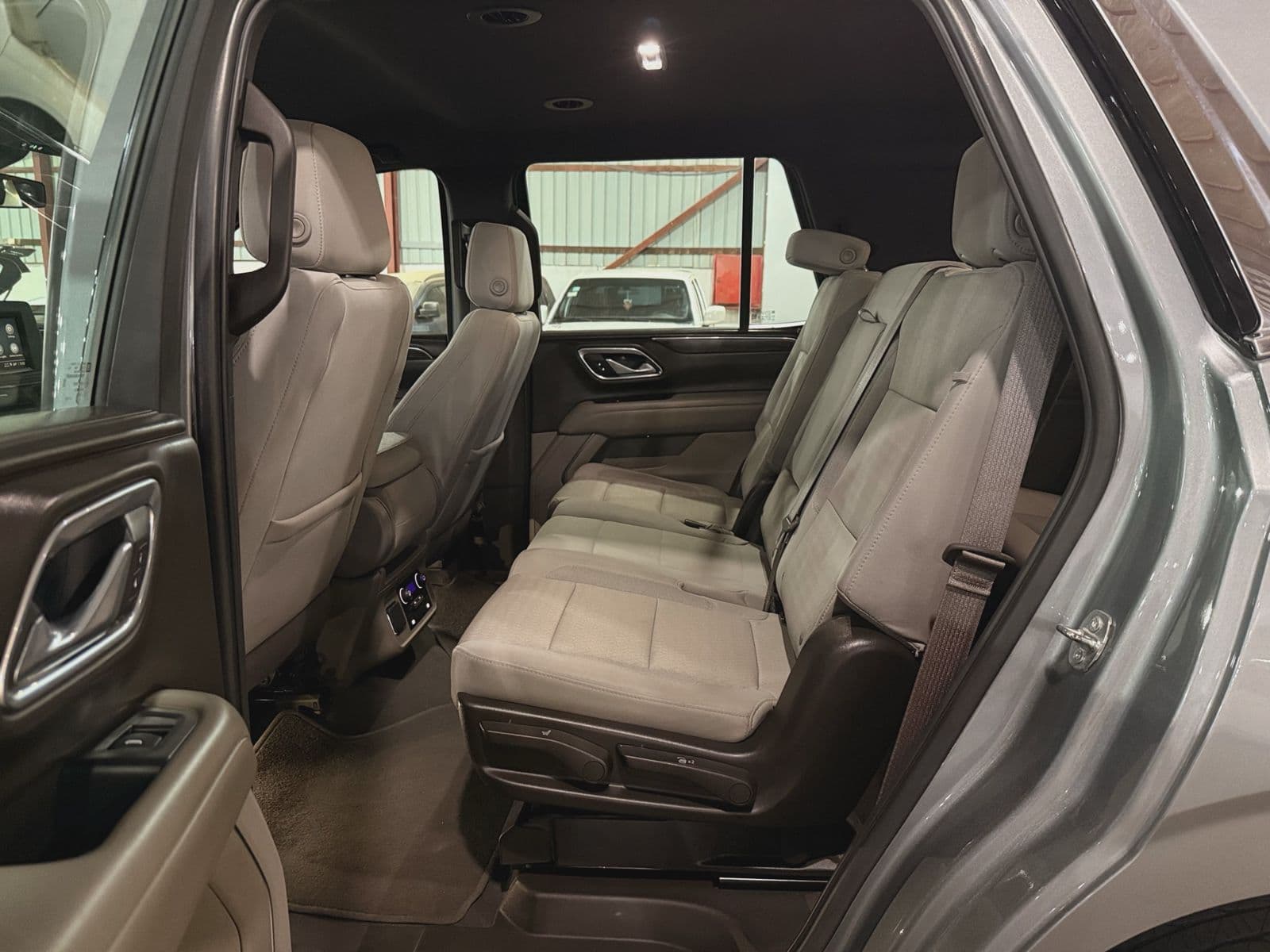 Chevrolet Tahoe | 2023 — 15