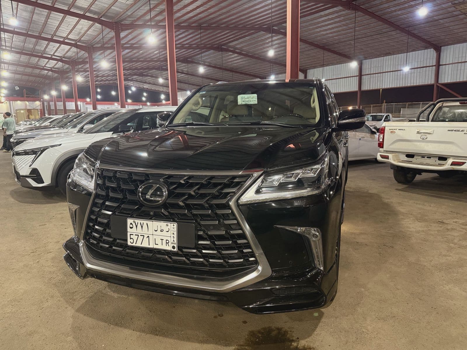 Lexus LX 3 generation, restyling 2