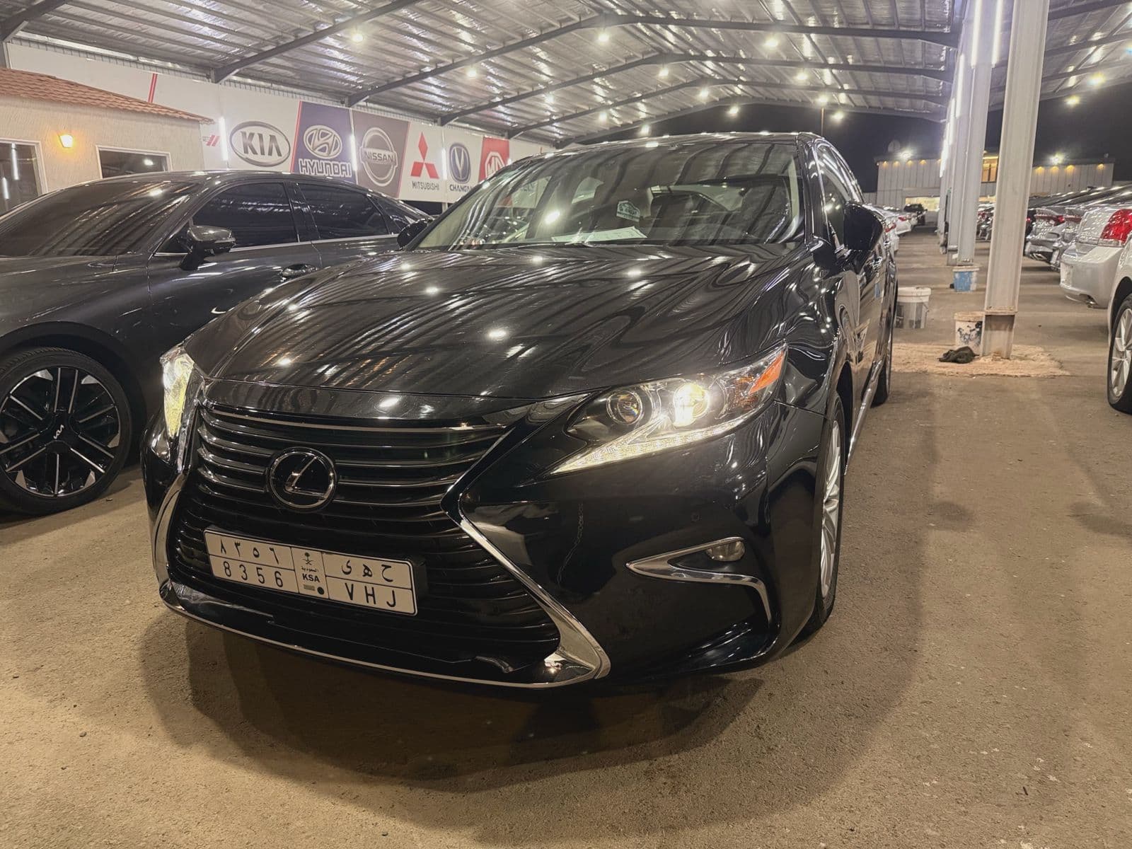 Lexus ES 6 generation, restyling