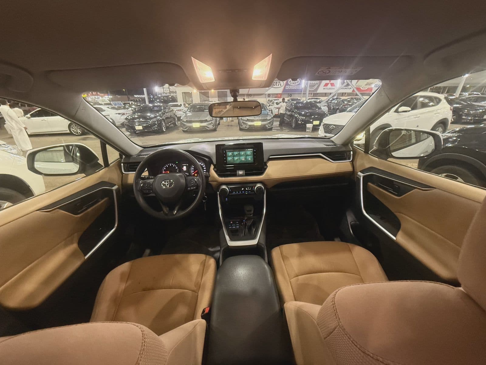 Toyota RAV4 | 2022 — 10