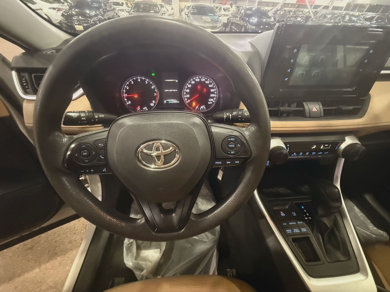 Toyota RAV4 | 2022 — 11
