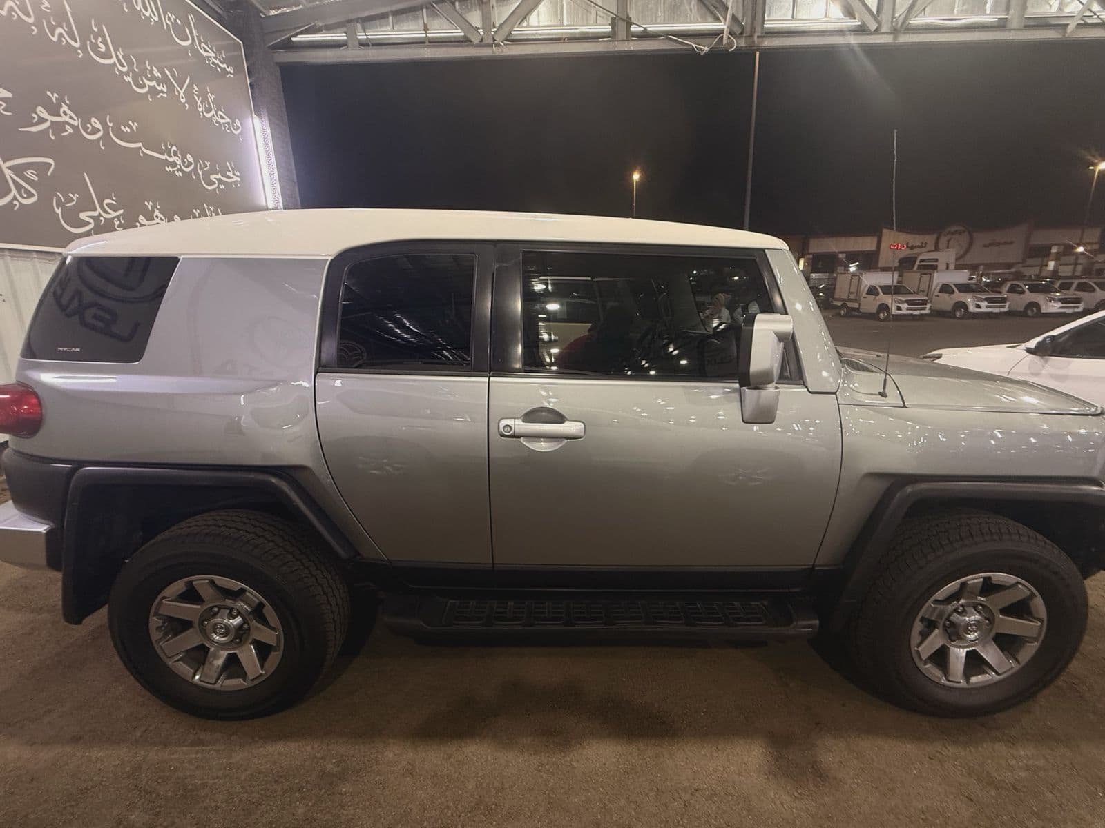 Toyota FJ Cruiser | 2012 — 6