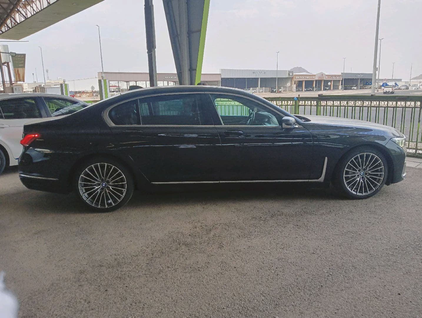 BMW 7 series | 2022 — 6