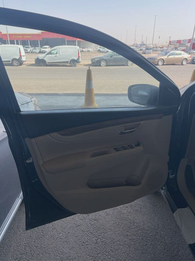 Suzuki Ciaz | 2025 — 8