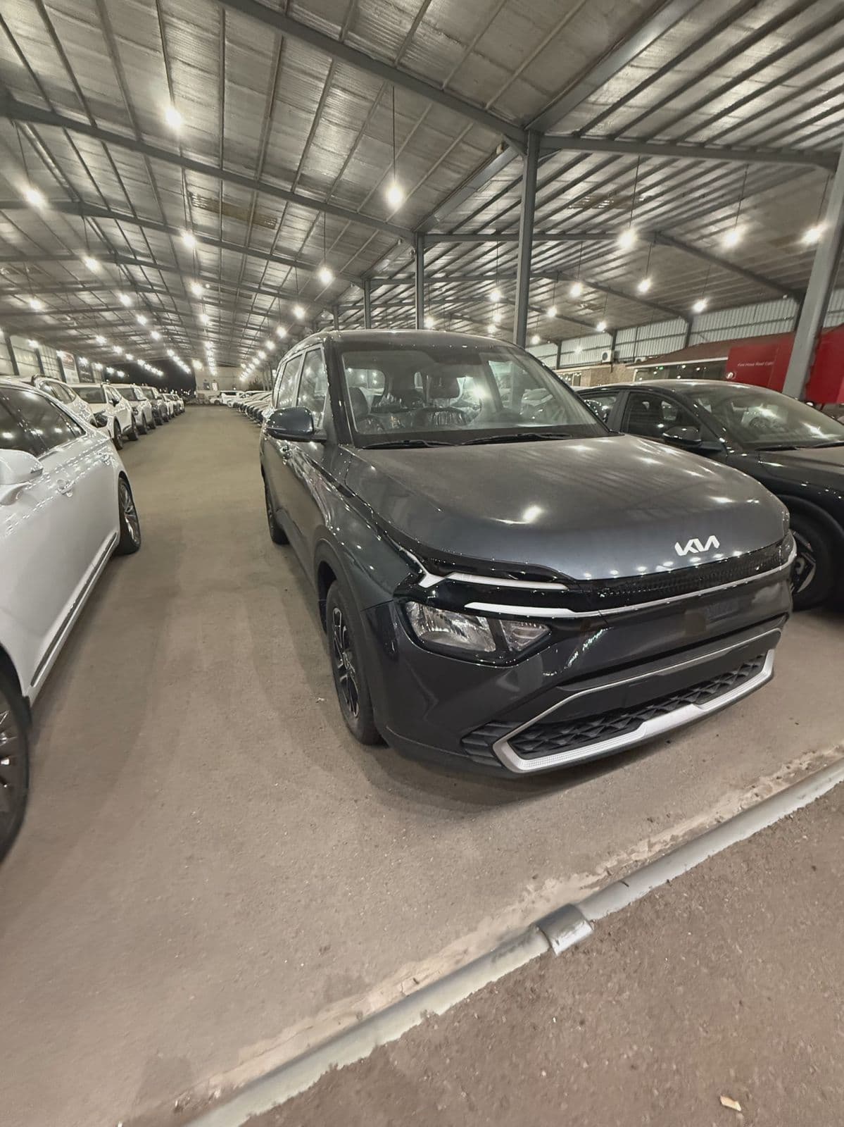 Kia Carens | 2025 — 1