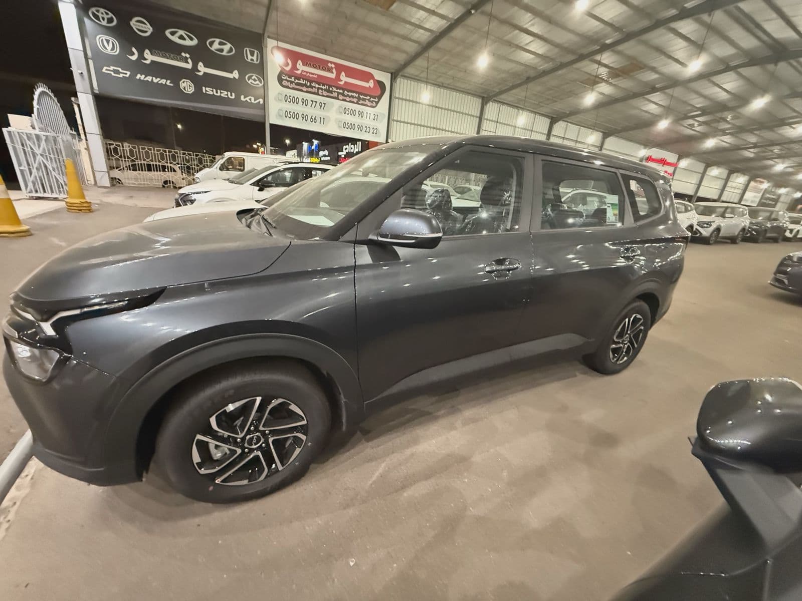 Kia Carens | 2025 — 5