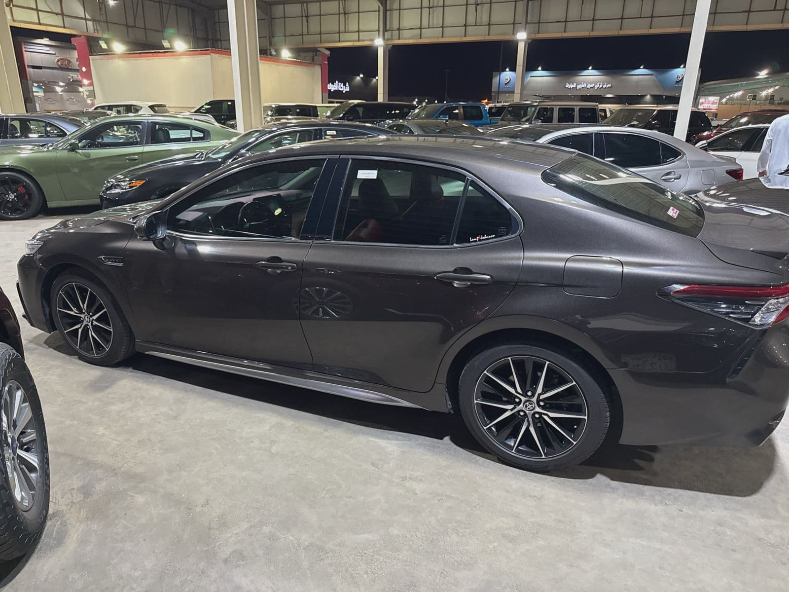Toyota Camry | 2023 — 5