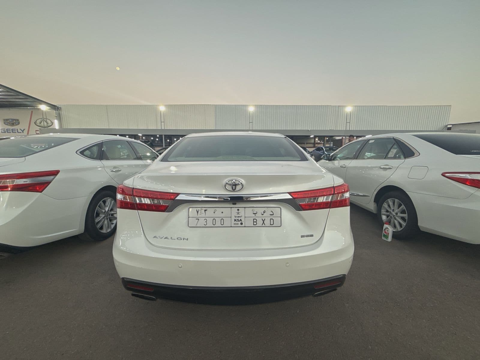 Toyota Avalon | 2015 — 4