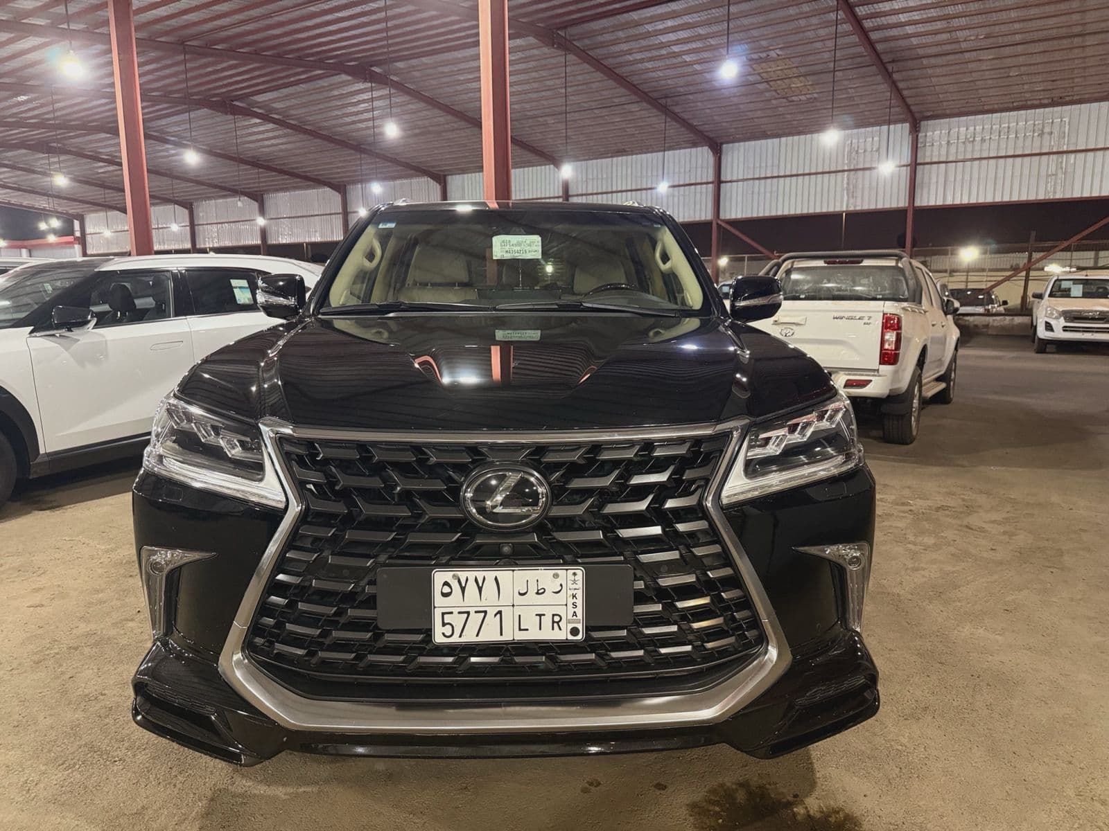 Lexus LX | 2021 — 3