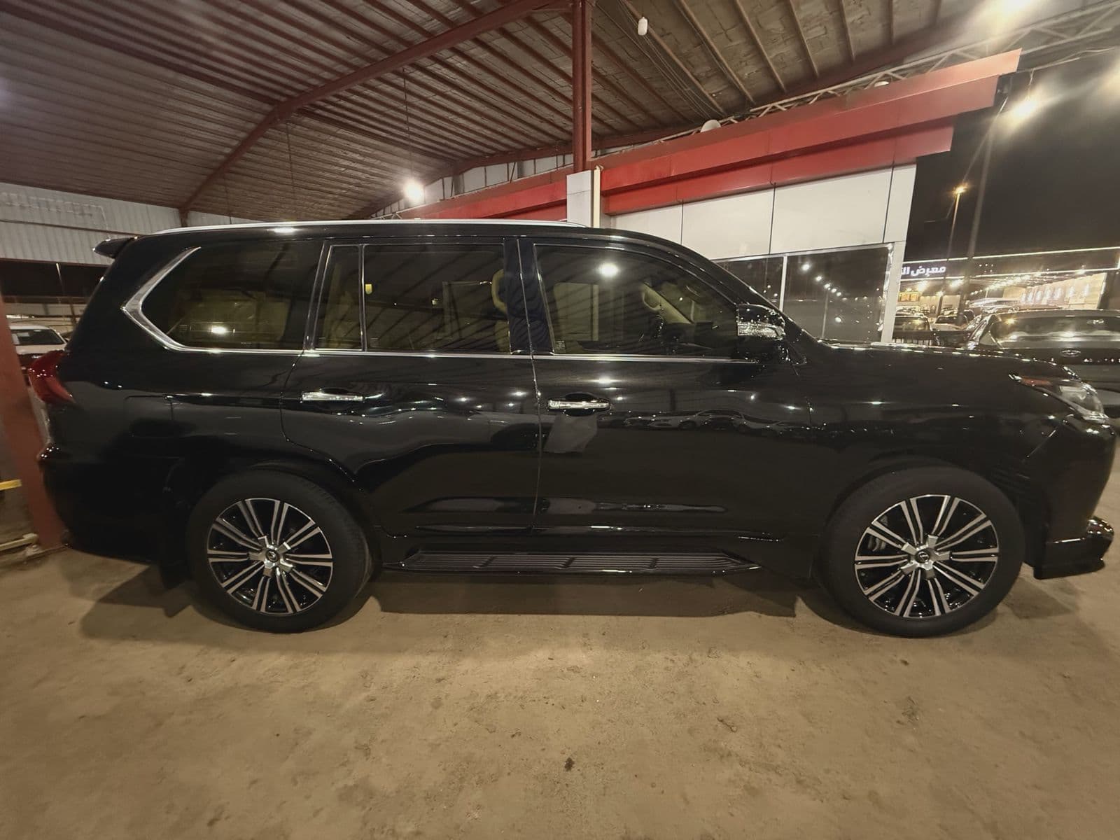 Lexus LX | 2021 — 6