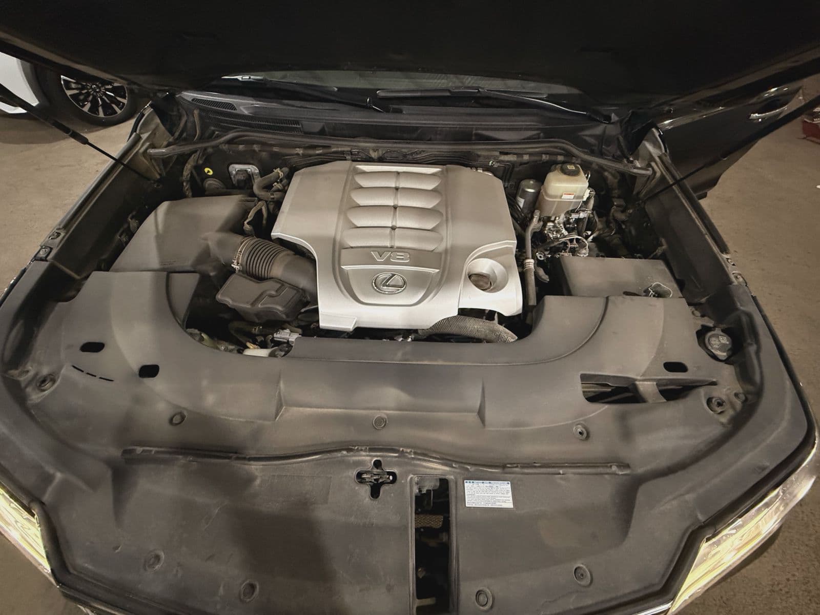 Lexus LX | 2021 — 7