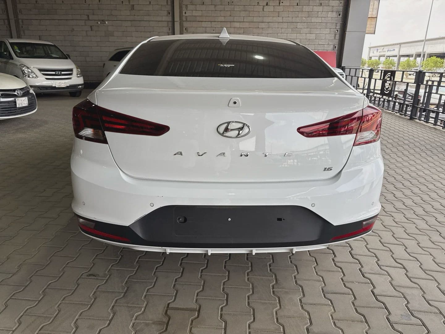 Hyundai Avante | 2020 — 4