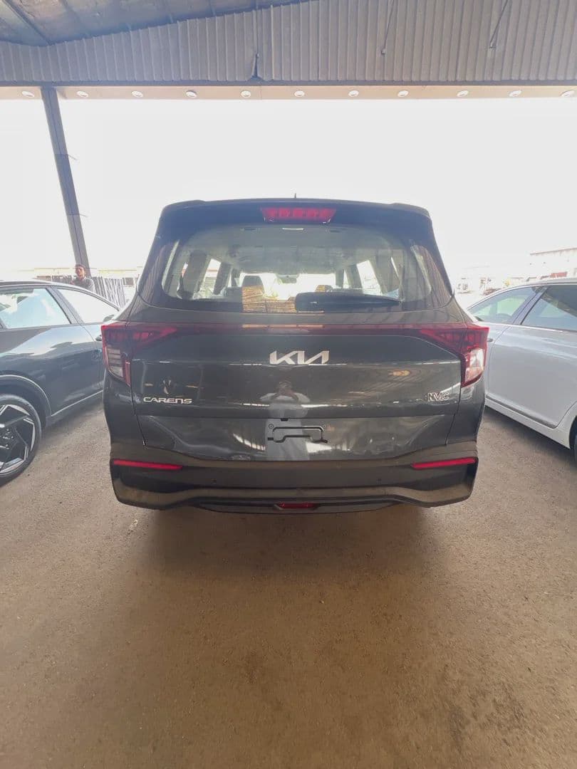 Kia Carens | 2025 — 4